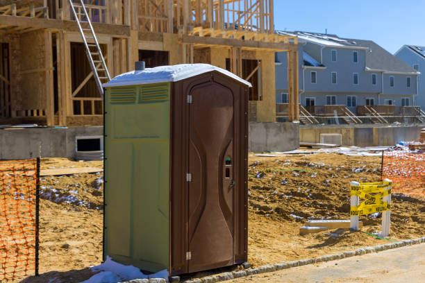 Portable Toilet Options We Offer in Moundridge, KS
